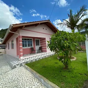 Casa Veraneio Em Zimbros - Casa de Férias Bombinhas